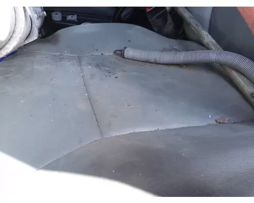 Kenworth T680 Seat (non-Suspension)