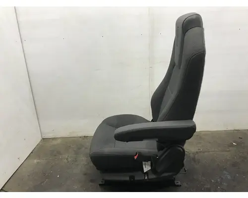 Kenworth T680 Seat (non-Suspension)