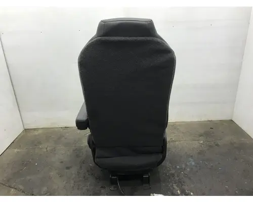 Kenworth T680 Seat (non-Suspension)