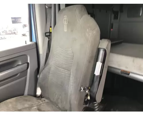 Kenworth T680 Seat (non-Suspension)
