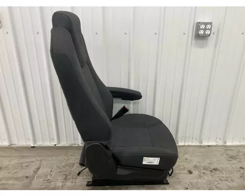 Kenworth T680 Seat (non-Suspension)