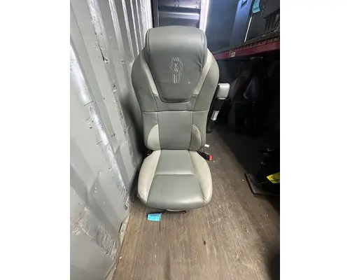 Seat, Front KENWORTH T680 High Mountain Horsepower