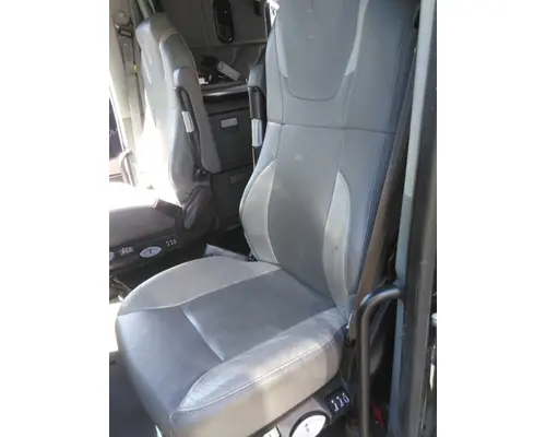 Seat, Front KENWORTH T680 LKQ KC Truck Parts - Inland Empire