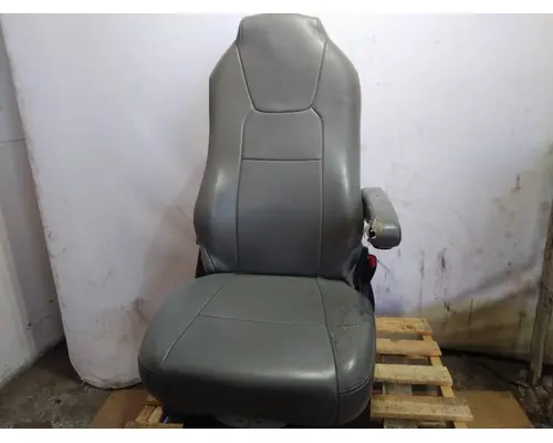 Seat, Front KENWORTH T680 LKQ Western Truck Parts