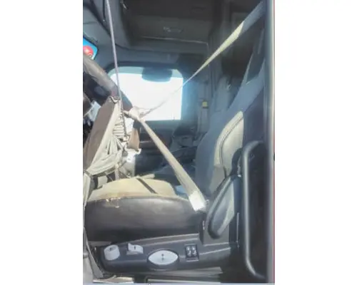 Seat, Front KENWORTH T680 LKQ Evans Heavy Truck Parts