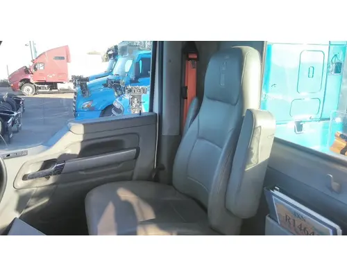 Seat, Front KENWORTH T680 LKQ Heavy Truck - Goodys