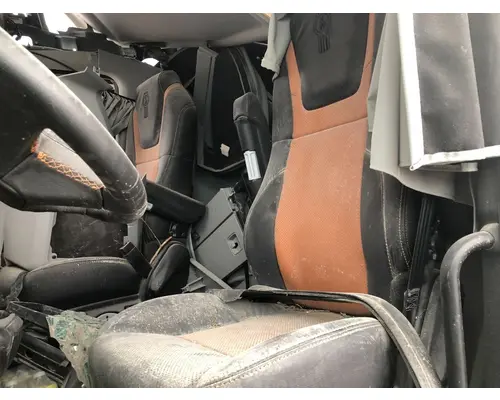 Seat, Front Kenworth T680 Vander Haags Inc Cb