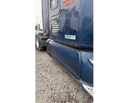 Kenworth T680 Side Fairing