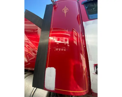 Kenworth T680 Side Fairing