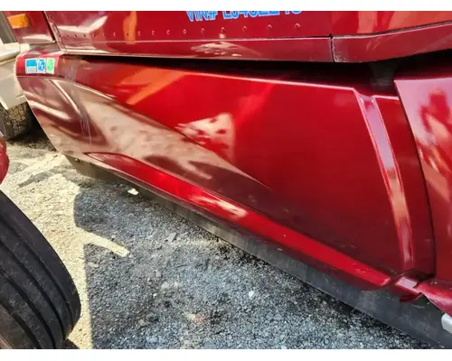 Kenworth T680 Side Fairing