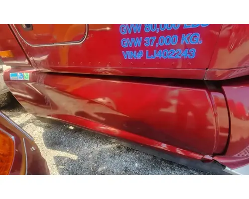 Kenworth T680 Side Fairing