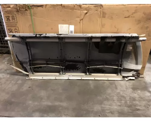 Kenworth T680 Skirt