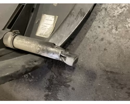 Kenworth T680 Skirt