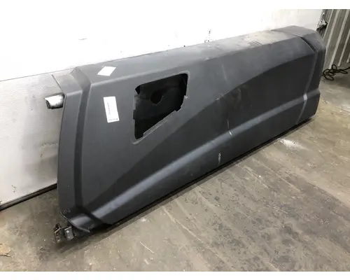 Kenworth T680 Skirt