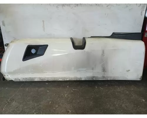 Kenworth T680 Skirt