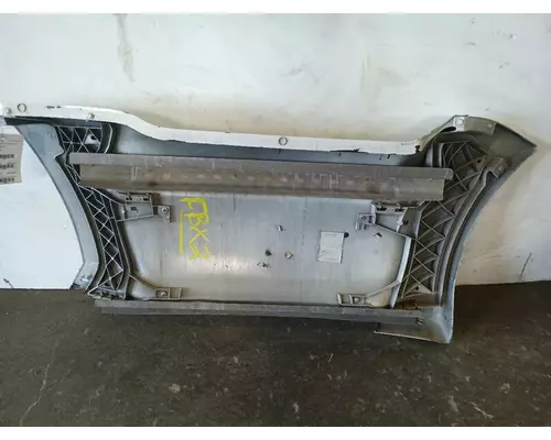 Kenworth T680 Skirt
