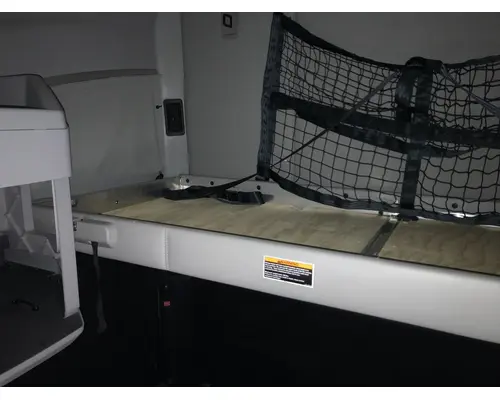 Kenworth T680 Sleeper Bunk