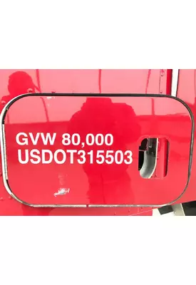 Kenworth T680 Sleeper Door