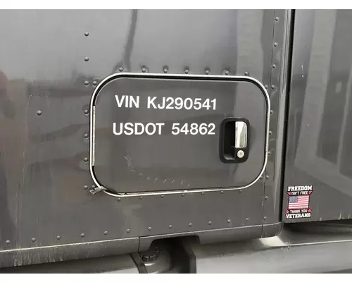 Kenworth T680 Sleeper Door