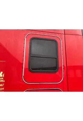 Kenworth T680 Sleeper Door