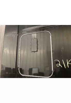 Kenworth T680 Sleeper Door