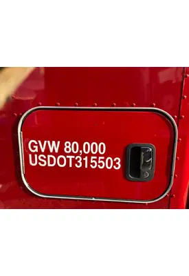 Kenworth T680 Sleeper Door