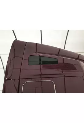 Kenworth T680 Sleeper Window