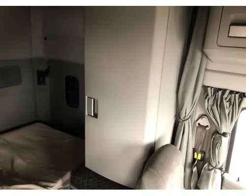 Kenworth T680 Sleeper