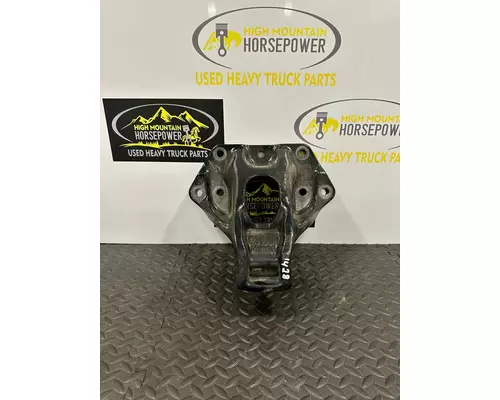 Spring Hanger KENWORTH T680 High Mountain Horsepower
