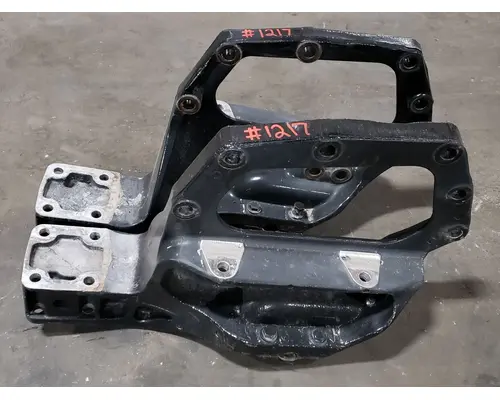 Spring Hanger KENWORTH T680 High Mountain Horsepower