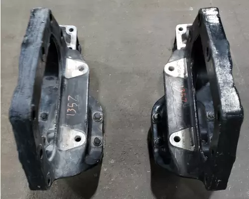 Spring Hanger KENWORTH T680 High Mountain Horsepower