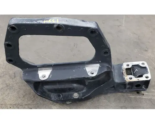 Spring Hanger KENWORTH T680 High Mountain Horsepower