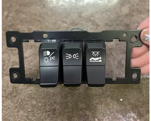 Dash / Console Switch KENWORTH T680 High Mountain Horsepower