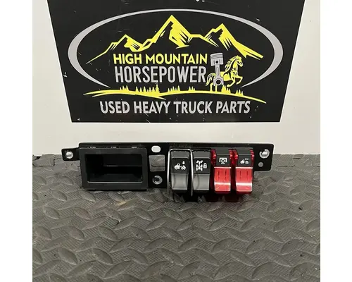Dash / Console Switch KENWORTH T680 High Mountain Horsepower