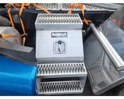 Kenworth T680 Tool Box