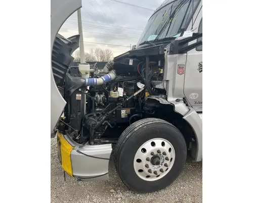 Complete Vehicle Kenworth T680 River City Truck Parts Inc.