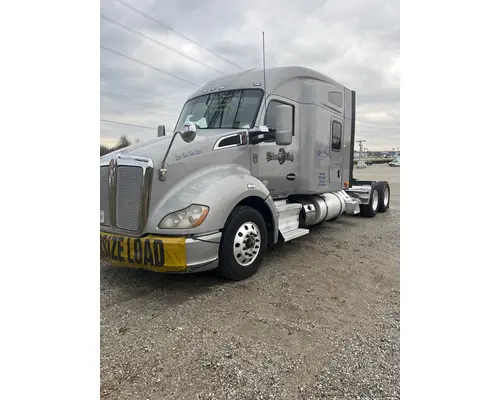 Kenworth T680 Vehicle for Sale