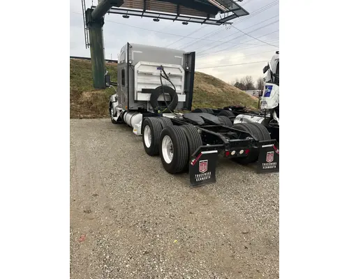 Kenworth T680 Vehicle for Sale