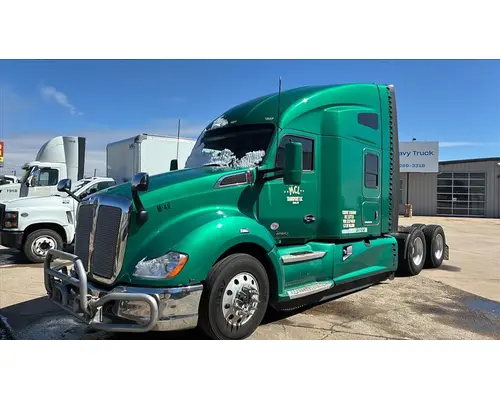 Complete Vehicle KENWORTH T680 LKQ Western Truck Parts