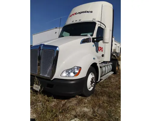 Complete Vehicle KENWORTH T680 LKQ Geiger Truck Parts