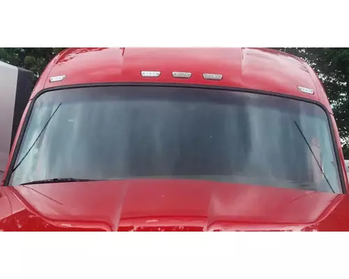 Windshield Glass Kenworth T680 Complete Recycling Group LLC
