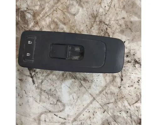 Kenworth T680 Windshield Glass