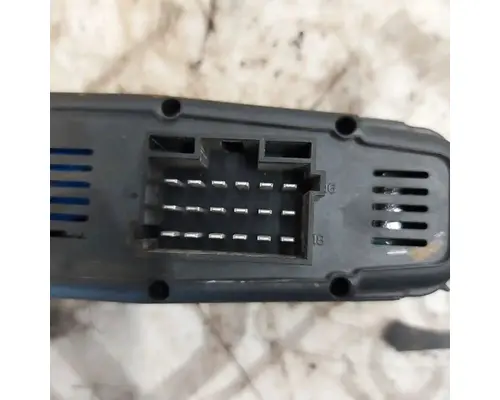 Kenworth T680 Windshield Glass