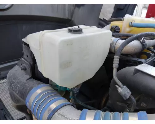 Windshield Washer Reservoir KENWORTH T680 LKQ Thompson Motors - Wykoff