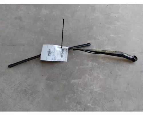 Windshield Wiper Arm KENWORTH T680 LKQ Thompson Motors - Wykoff