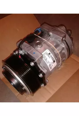 Kenworth T700 Air Conditioner Compressor