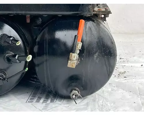 Kenworth T700 Air Tank