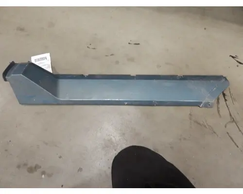 Body Parts, Misc. KENWORTH T700 K &amp; R Truck Sales, Inc.