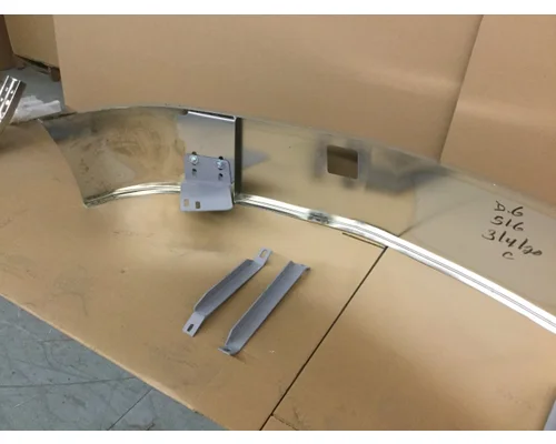 Kenworth T700 Bumper Assembly, Front
