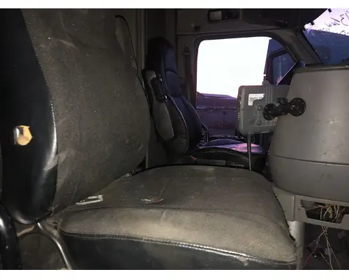 Kenworth T700 Cab Assembly